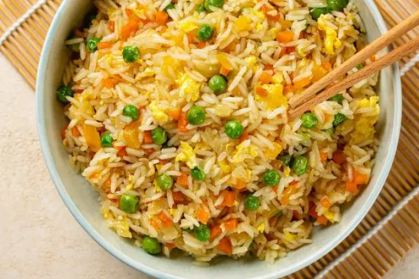饭阿喜炒饭加盟电话是多少?