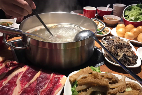 牛品荟火锅加盟