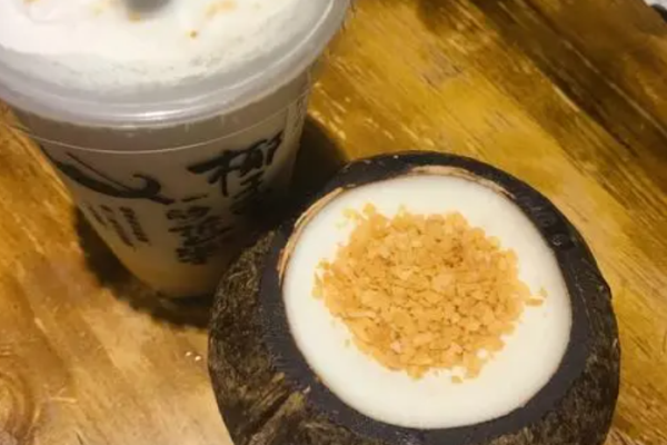 半亩良甜甜品加盟