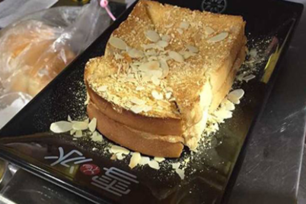 雪初冰甜品