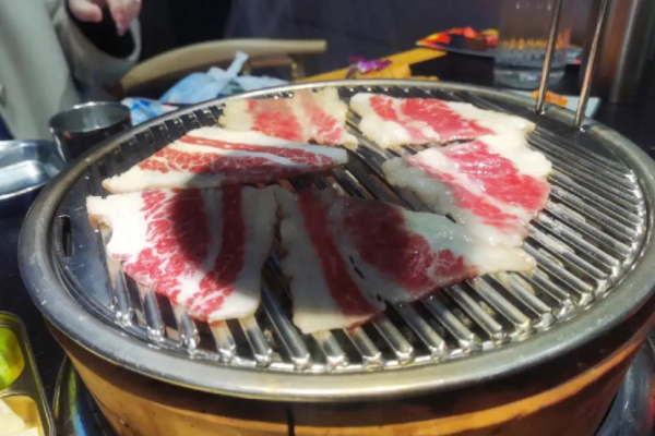 醉火烧泥炉烤肉加盟