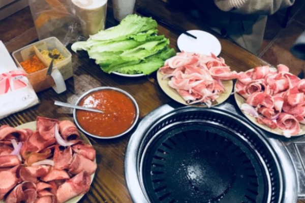 春满江南烤肉