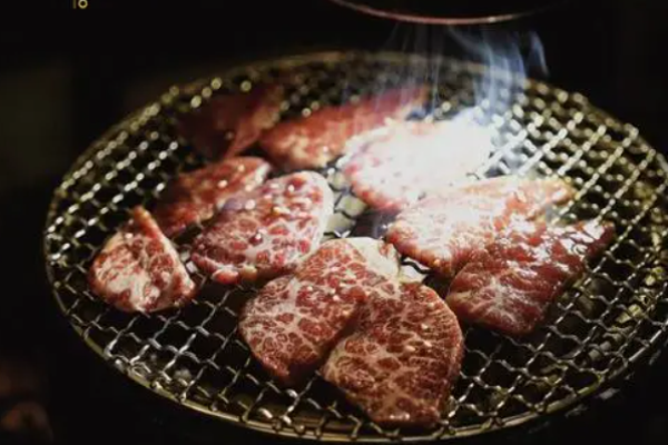 雪屋炭火烧肉