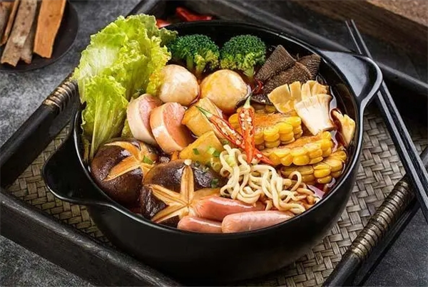 纤万家麻辣烫