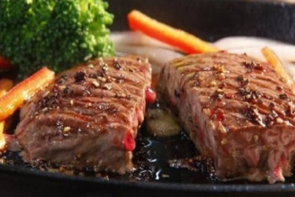 牛小侠铁板牛排