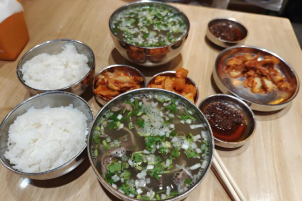 延奶奶朝鲜族汤饭