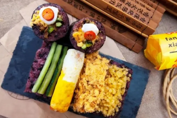 约角饭团小吃铺