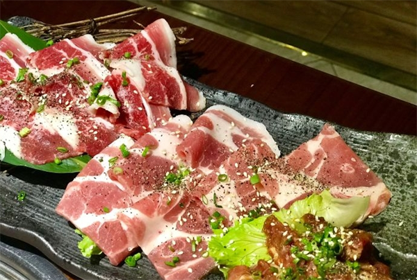 酒井炭火烧肉