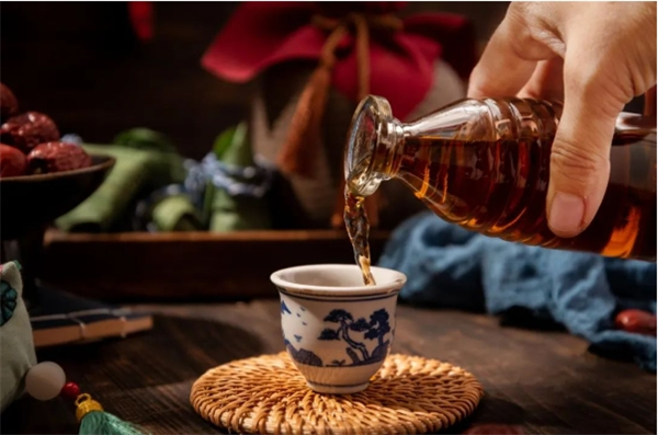 厚德酒业