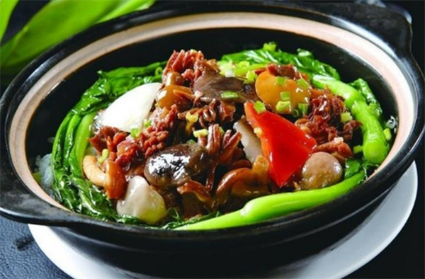 小益家煲仔饭