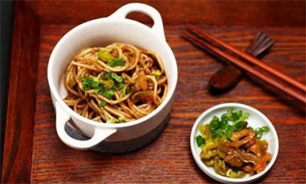 冯妈妈热干面
