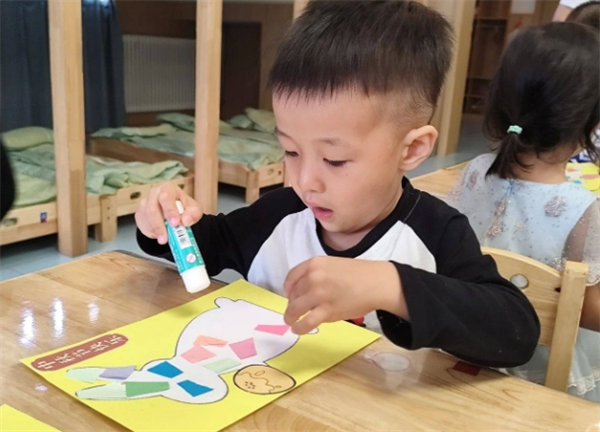 涂涂鸭连锁幼儿园