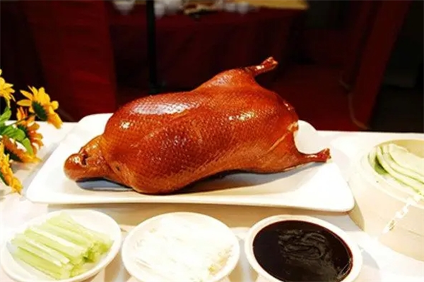 华香都烤鸭坊