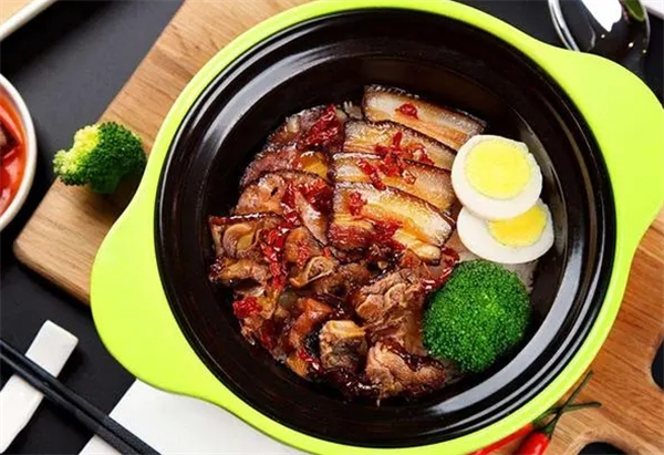 大艾煲仔饭