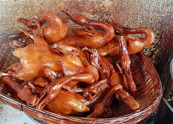 好多鸭卤味