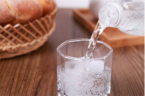 美上臣苏打水