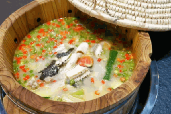 小龙沿木桶鱼火锅加盟