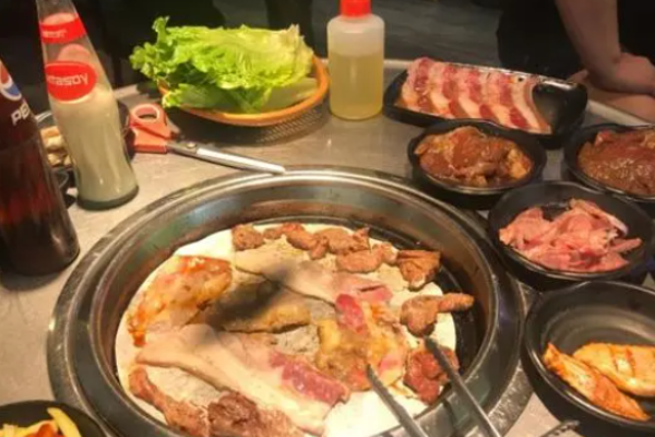 牛汤山大缸烤肉