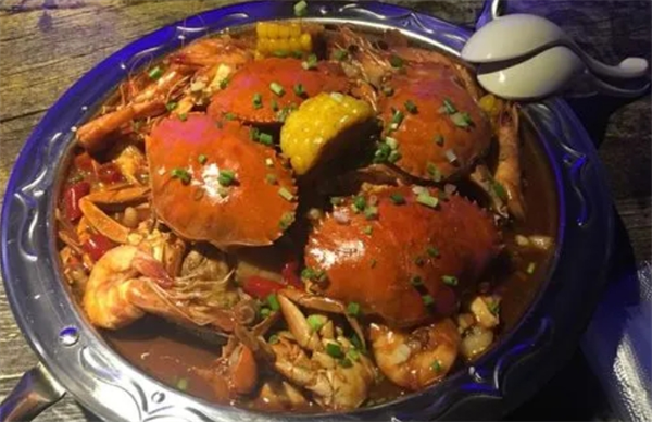 馋嘴哥肉蟹煲