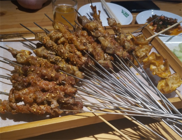 小旋风烧烤
