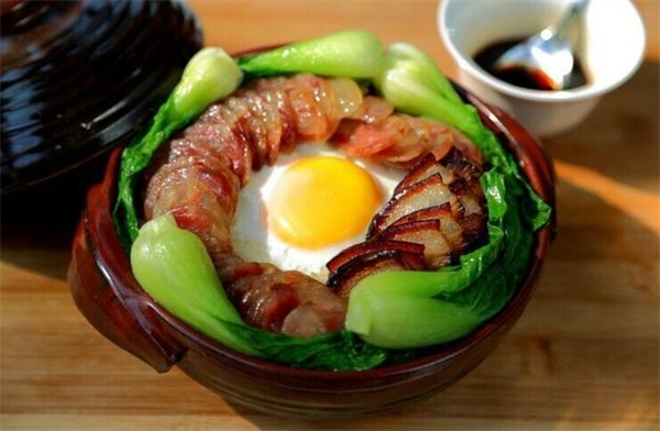 聚味煲仔饭