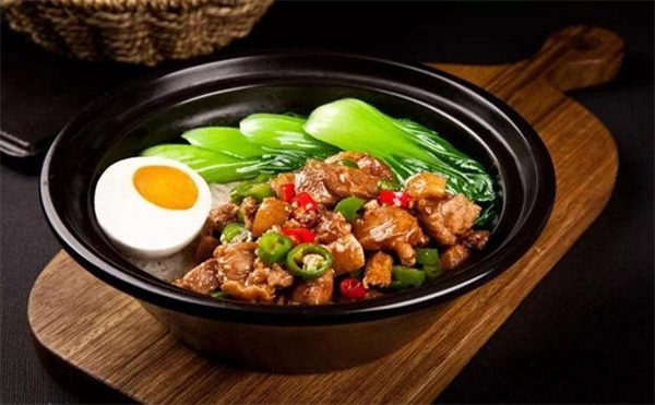聚味煲仔饭