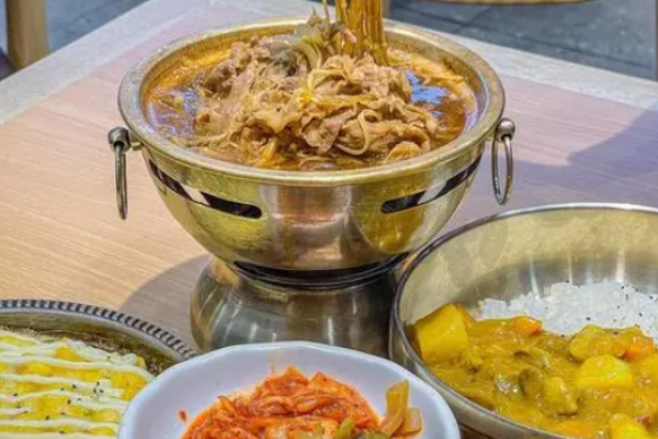夏初家拌饭