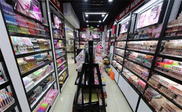 妆典化妆品