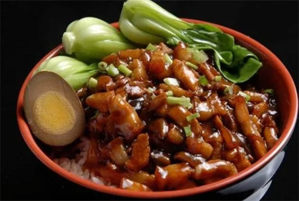 姥姥卤肉饭