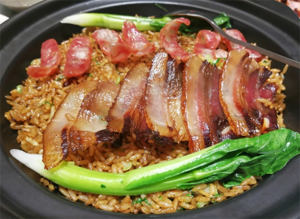 谭记煲仔饭