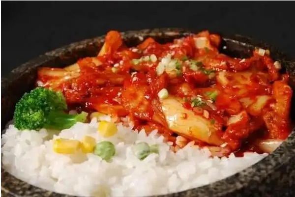 拌府卤汁拌饭