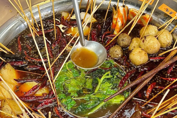等凳灯益阳麻辣烫