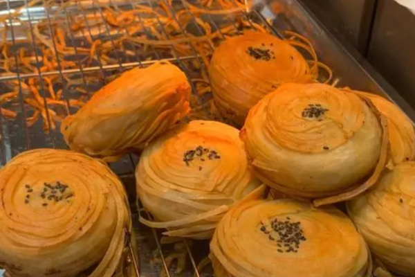 饼吉饼爆汁牛肉饼加盟