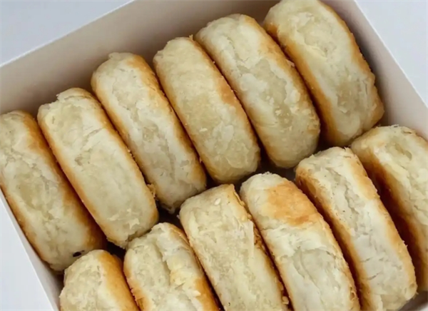 孔记板栗饼