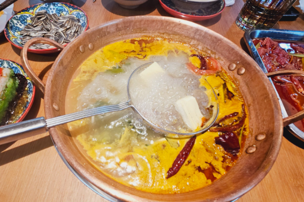 洱火云南酸菜牛肉火锅