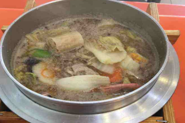 陶椿锅烧料理