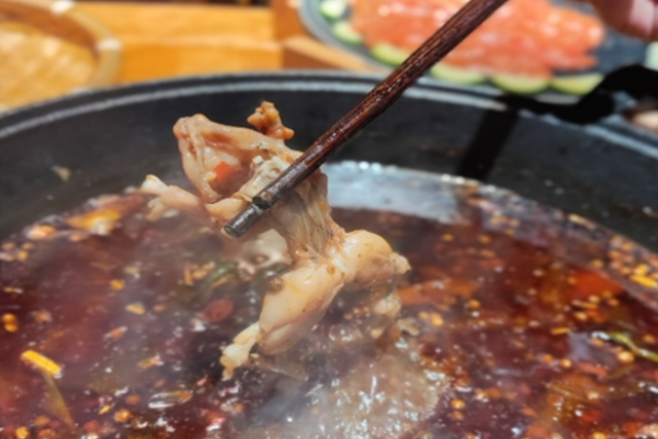 麻三郎鲜蛙鱼府