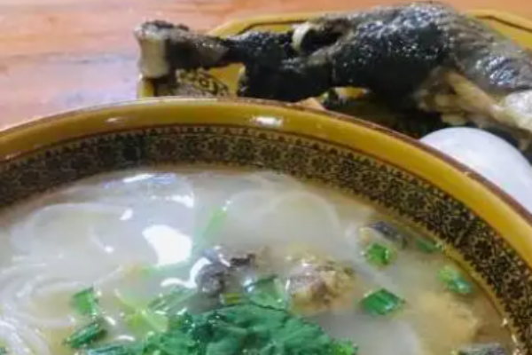 江云味土鸡米线加盟