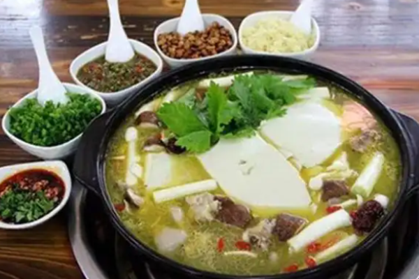 湡小鲜豆花鱼火锅