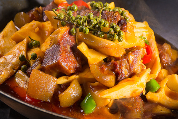 齿留汤牛肉板面王