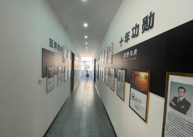 经典保罗男装加盟