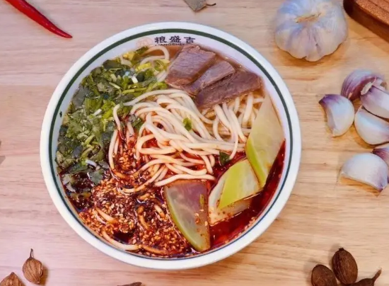 粮盛吉牛肉面