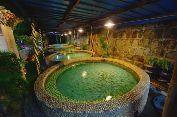 莲花山温泉度假村