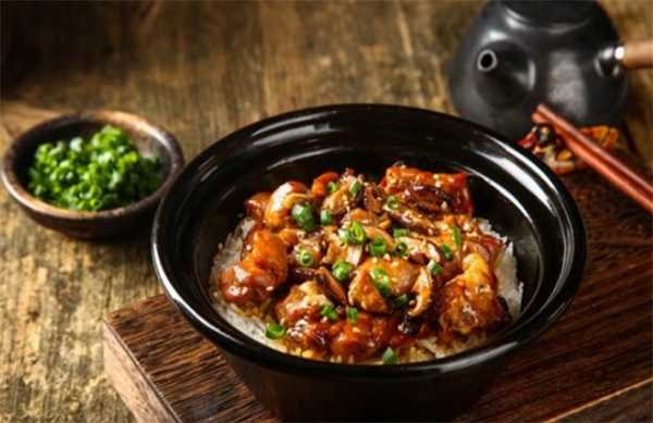 佳然煲仔饭