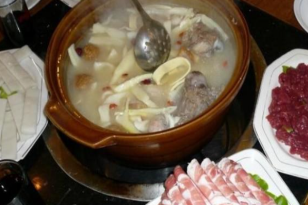 韩记骨头王火锅