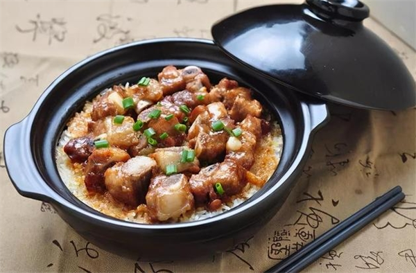 蒸食烩煲仔饭