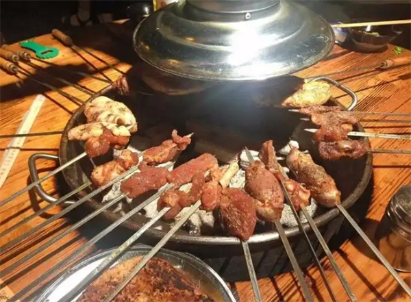梁山烤串