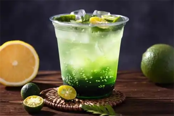 夏芝雪奶茶
