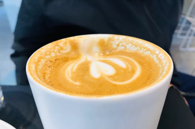樱桃小丸子奶茶店加盟