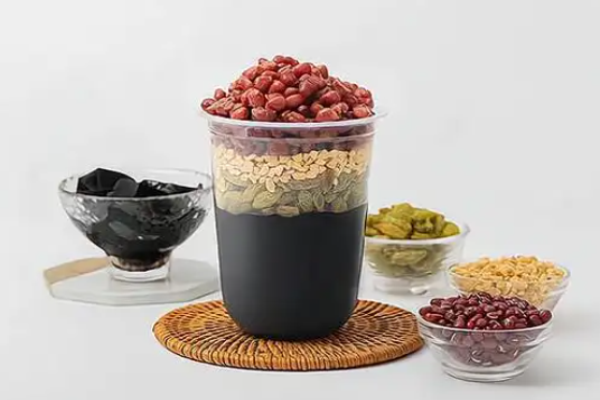 石玉烧仙草奶茶店